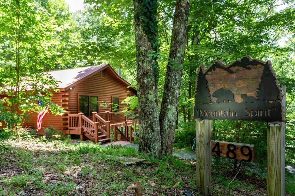 Mountain Spirit Cabin - Fireplace And Hot Tub Villa Blue Ridge Buitenkant foto