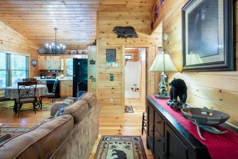 Mountain Spirit Cabin - Fireplace And Hot Tub Villa Blue Ridge Buitenkant foto