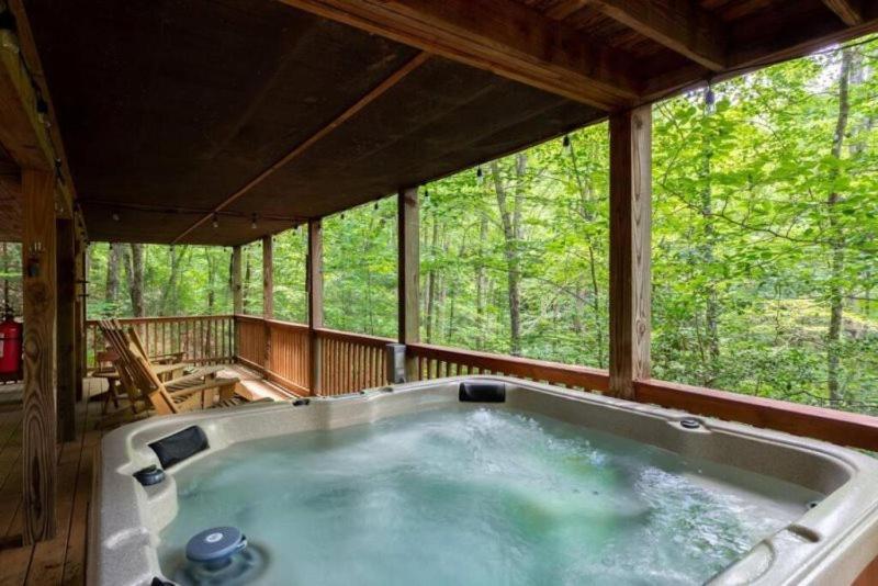 Mountain Spirit Cabin - Fireplace And Hot Tub Villa Blue Ridge Buitenkant foto